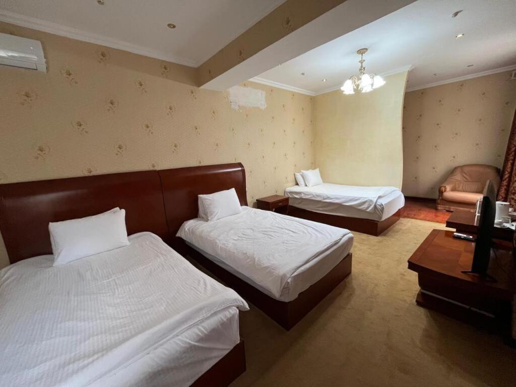 Luxurious Taraz Exterior foto
